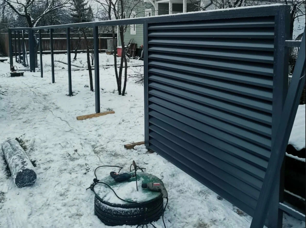 mozhno-li-ustanovit-zabor-zimoy-osobennosti-montazha-v-minusovuyu-temperaturu-2.jpg mozhno-li-ustanovit-zabor-zimoy-osobennosti-montazha-v-minusovuyu-temperaturu-2.jpg
